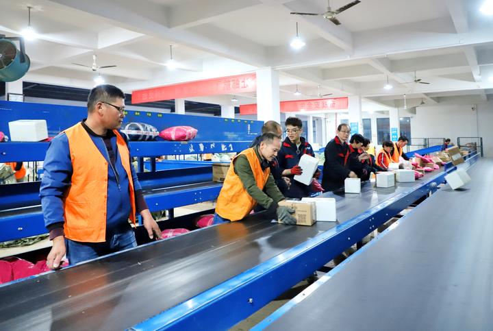 “雙十一”戰(zhàn)績驚人,背后的物流輸送網(wǎng)帶如何保證?